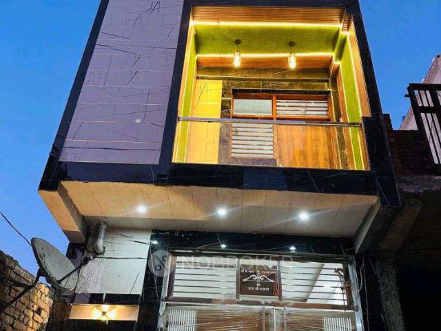 4 BHK House For Sale In Govindpuram
