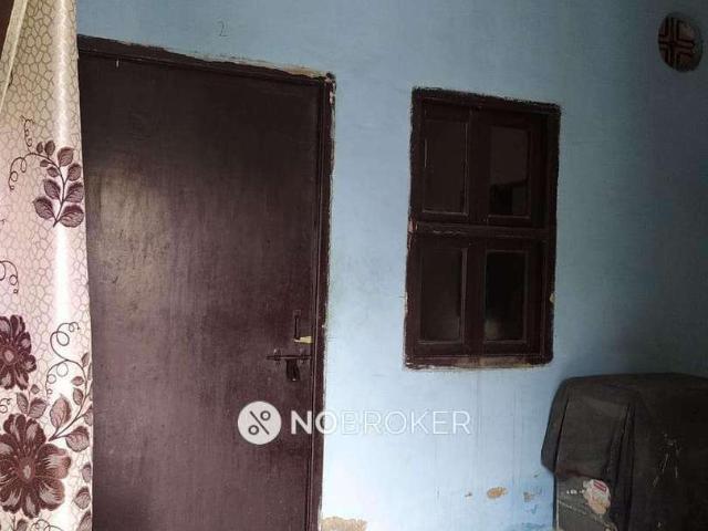 4+ BHK House For Sale In Goyla Village