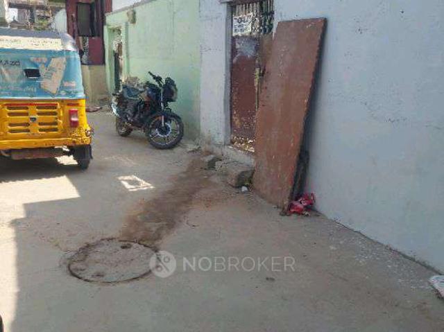 4+ BHK House For Sale In Hafeezpet