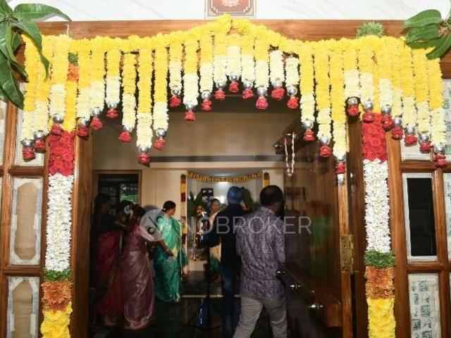 4+ BHK House For Sale In Halasuru