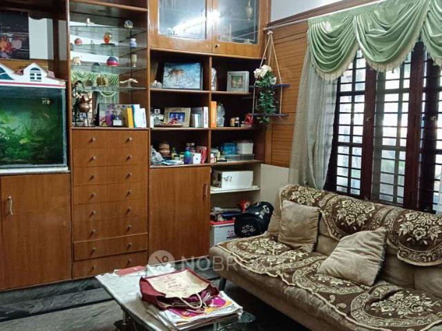 4+ BHK House For Sale In Hbr Layout