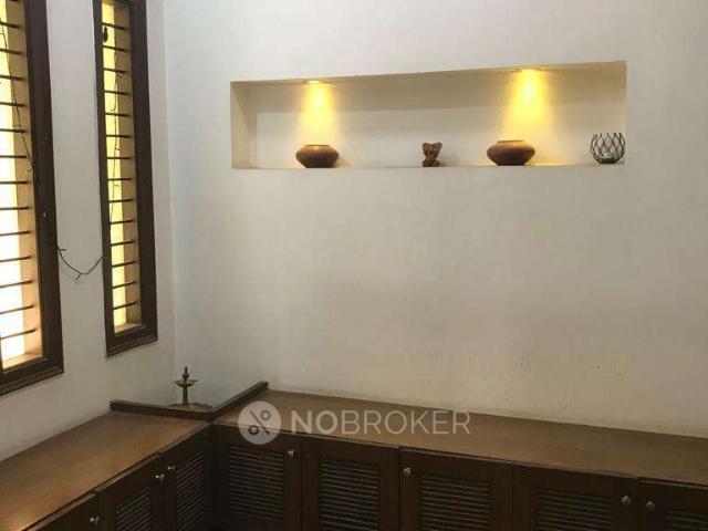 4+ BHK House For Sale In Indiranagar