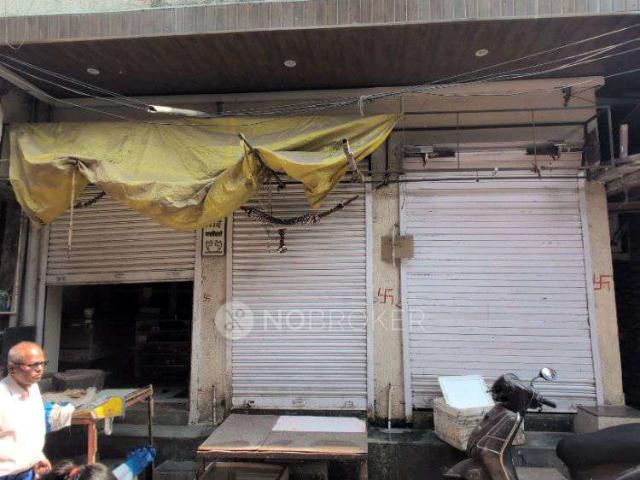 4+ BHK House For Sale In Kandivali East
