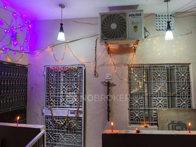 4+ BHK House For Sale In Karam Pura