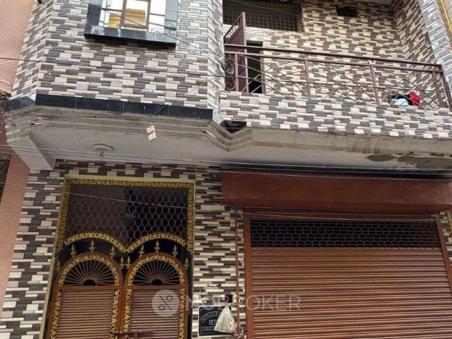4+ BHK House For Sale In Karhera Colony