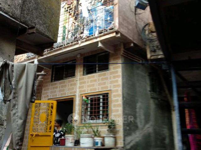 4 BHK House For Sale In Khar East