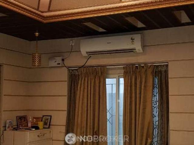 4+ BHK House For Sale In Kodathi