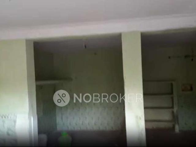 4+ BHK House For Sale In Kolathur