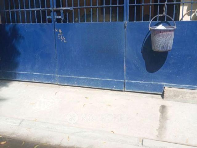 4+ BHK House For Sale In Kolathur