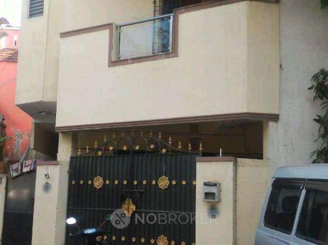 4+ BHK House For Sale In Kolathur