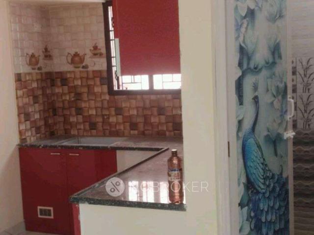 4+ BHK House For Sale In Kovur