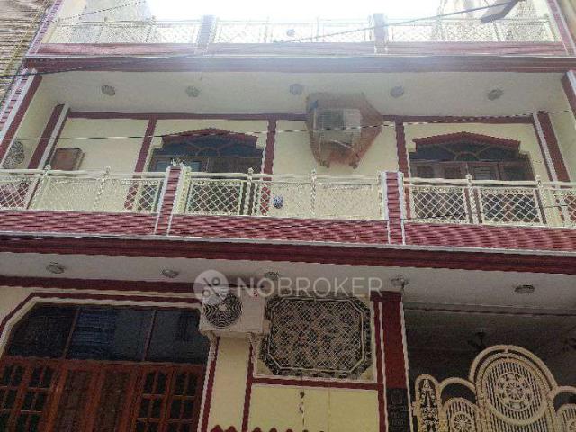 4 BHK House For Sale In Laxmi Nagar