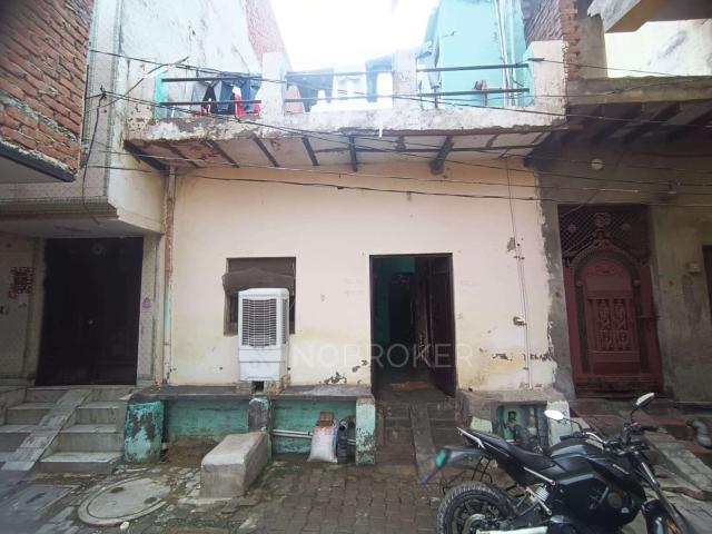 4+ BHK House For Sale In Loni