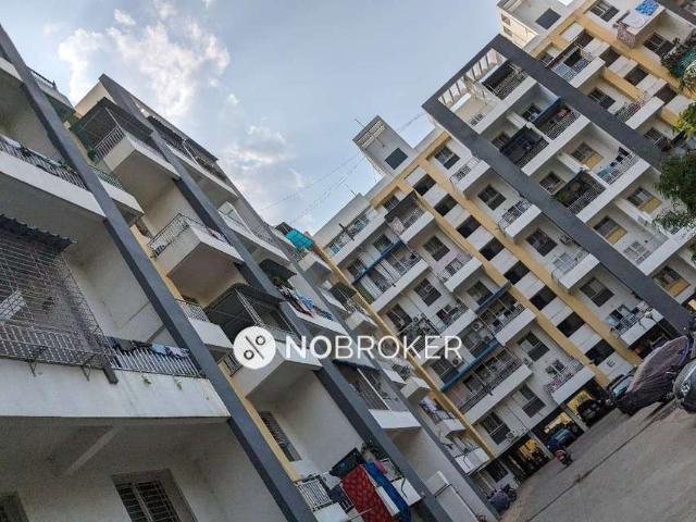 4+ BHK House For Sale In Lohegaon