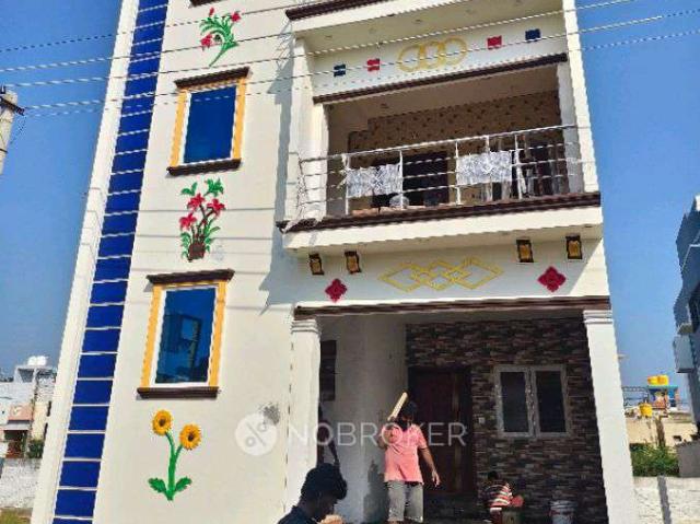4 BHK House For Sale In Mangadu