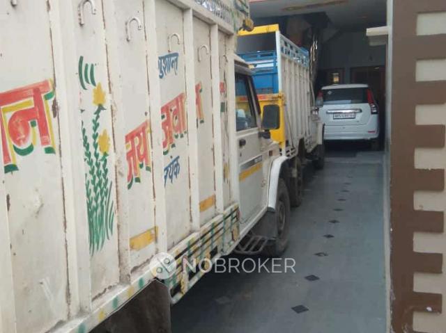 4+ BHK House For Sale In Machhgar