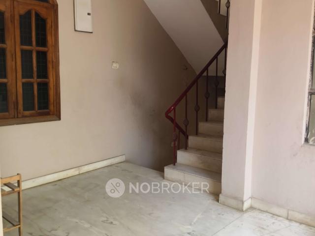 4+ BHK House For Sale In Madinaguda
