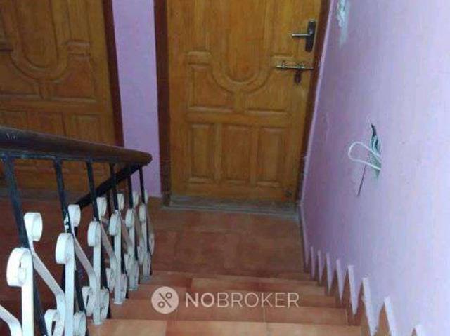 4+ BHK House For Sale In Medavakkam