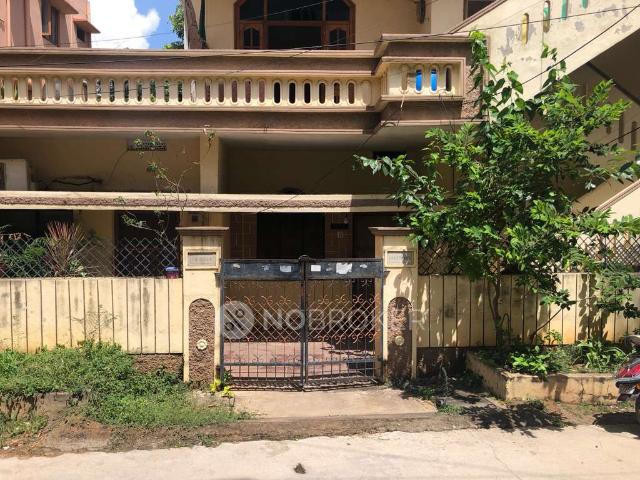 4+ BHK House For Sale In Moula Ali