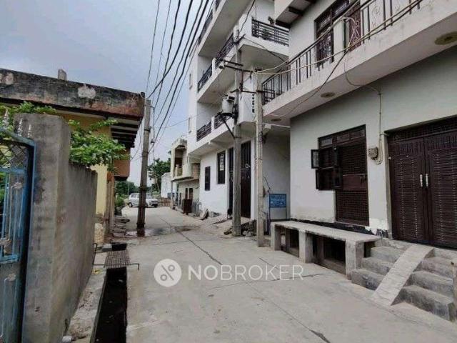 4+ BHK House For Sale In Najafgarh