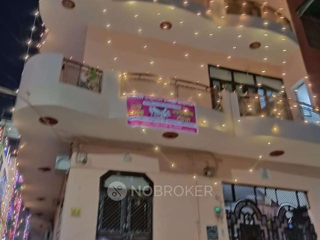 4+ BHK House For Sale In Nasirpur