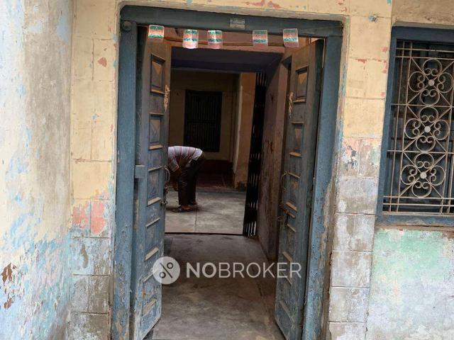 4+ BHK House For Sale In Naya Ganj