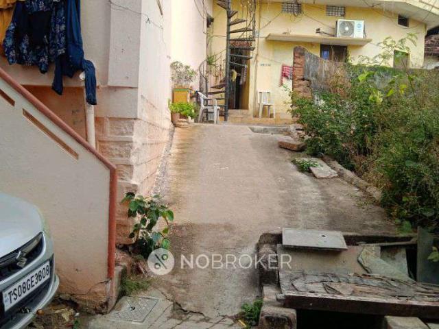 4+ BHK House For Sale In Old Alwal