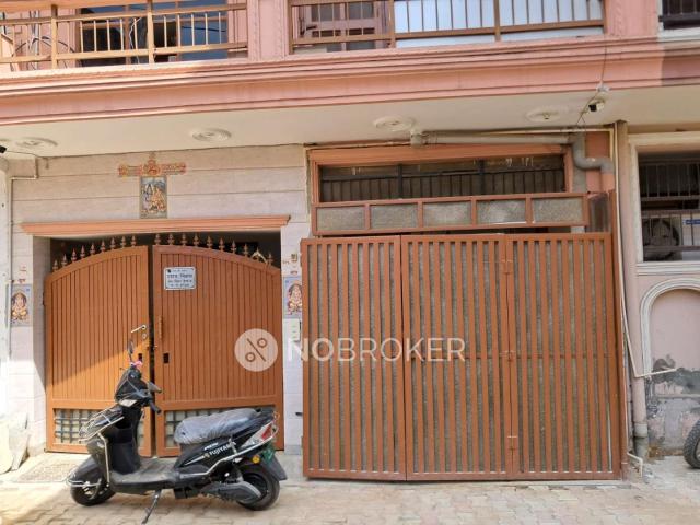 4+ BHK House For Sale In Om Vihar Phse 2