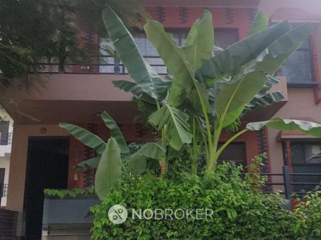 4+ BHK House For Sale In Palam Vihar