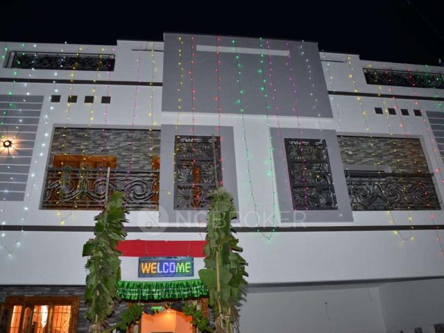 4+ BHK House For Sale In Pallikaranai