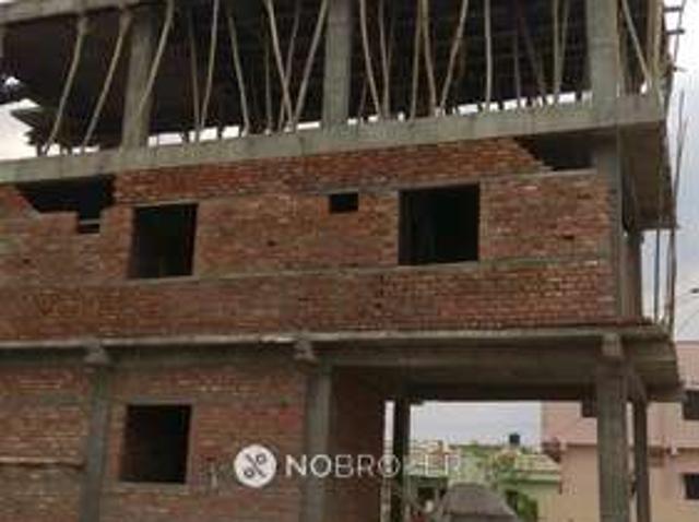 4+ BHK House For Sale In Pedda Amberpet