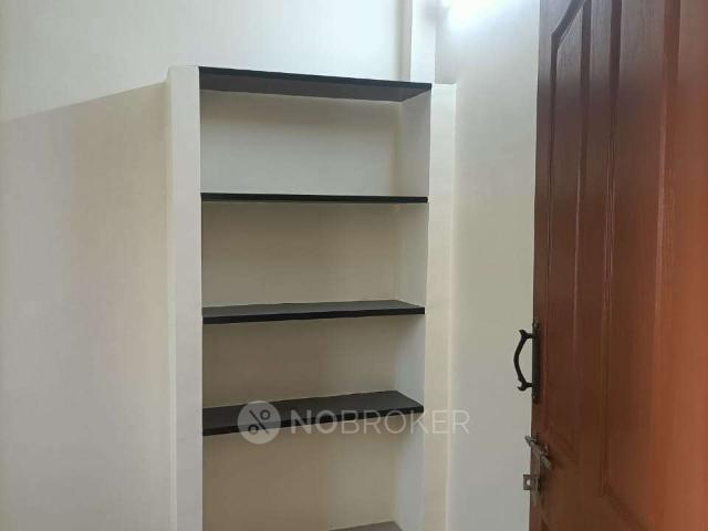 4+ BHK House For Sale In Perumbakkam