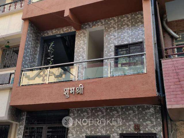 4+ BHK House For Sale In Pimpri Colony