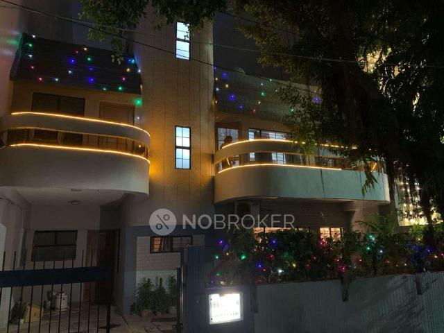 4 BHK House For Sale In Pitampura