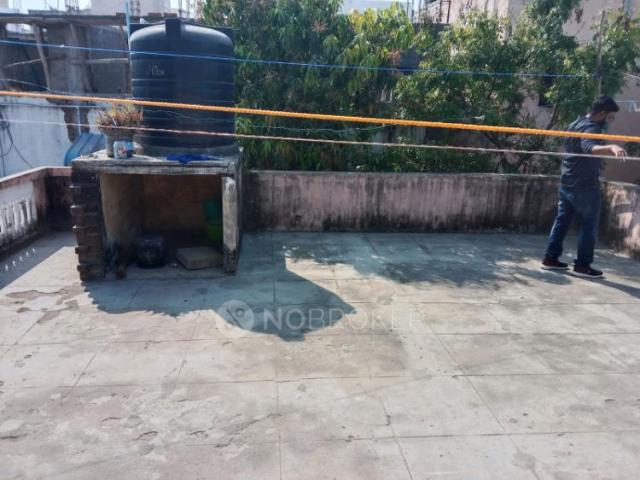 4+ BHK House For Sale In Pozhichalur