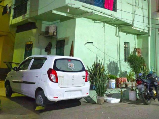 4 BHK House For Sale In Rohini