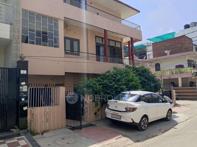 4+ BHK House For Sale In Sahibabad