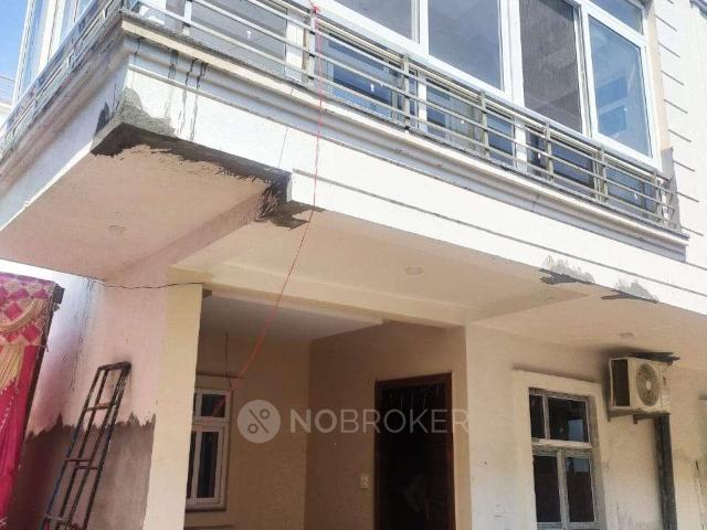 4 BHK House For Sale In Sector 10