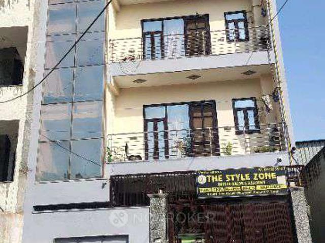 4+ BHK House For Sale In Sector 122