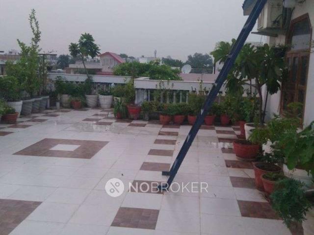 4+ BHK House For Sale In Sector 14