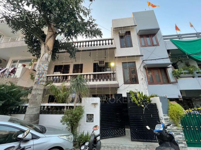 4+ BHK House For Sale In Sector 15