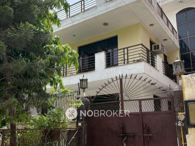 4+ BHK House For Sale In Sector 21