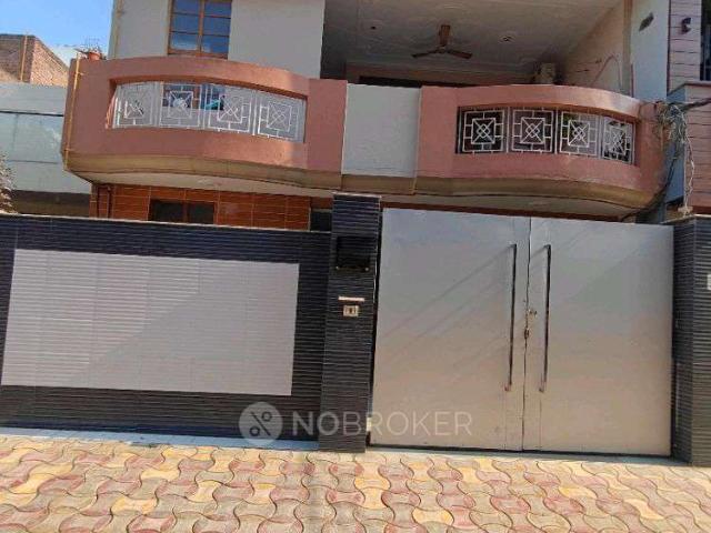 4+ BHK House For Sale In Sector 22