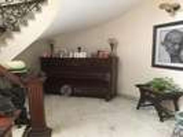 4 BHK House For Sale In Sector 26