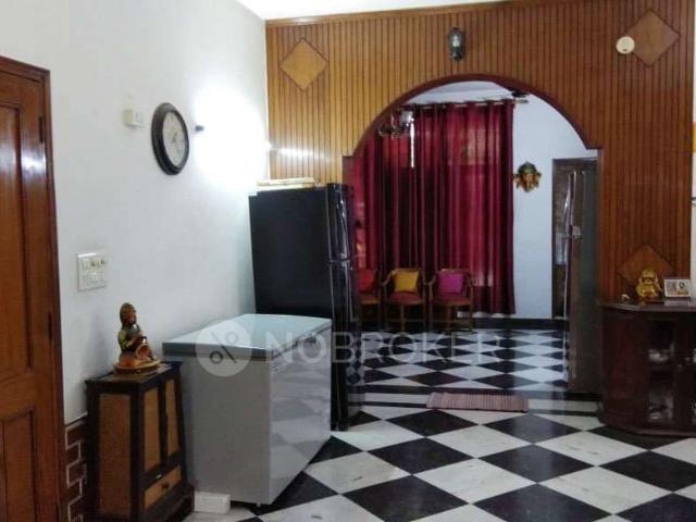 4+ BHK House For Sale In Sector 28