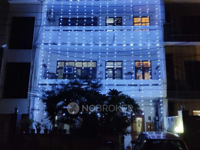 4+ BHK House For Sale In Sector 28