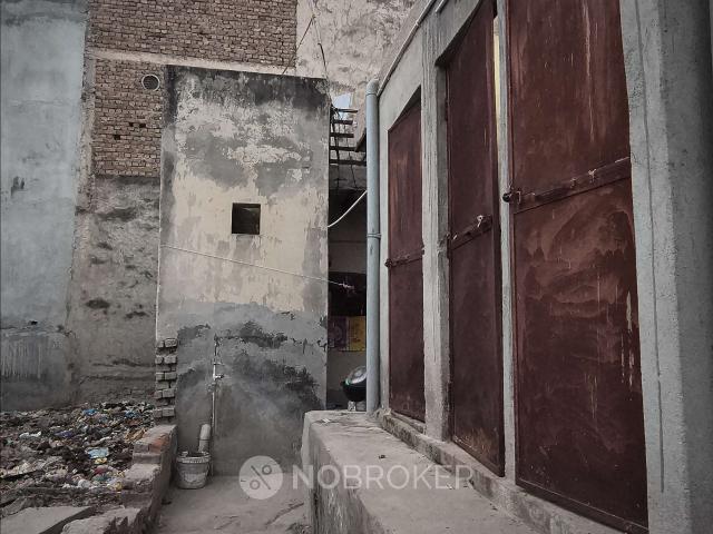4+ BHK House For Sale In Sector 37