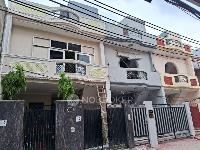 4+ BHK House For Sale In Sector 7