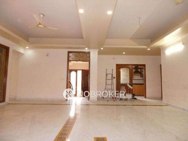 4+ BHK House For Sale In Sector 40