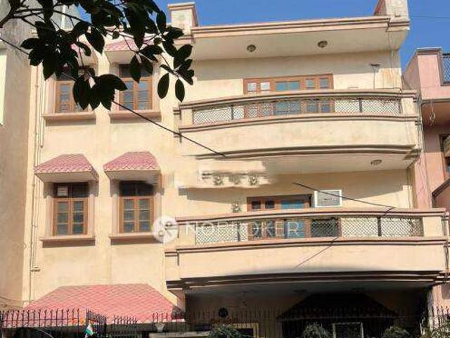 4+ BHK House For Sale In Sector 41